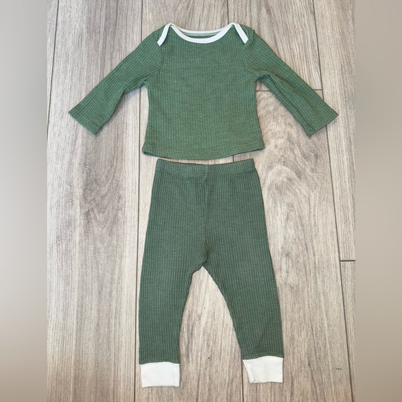 CLOUD ISLAND Green waffle Knit Toddler Set - Picture 1 of 3